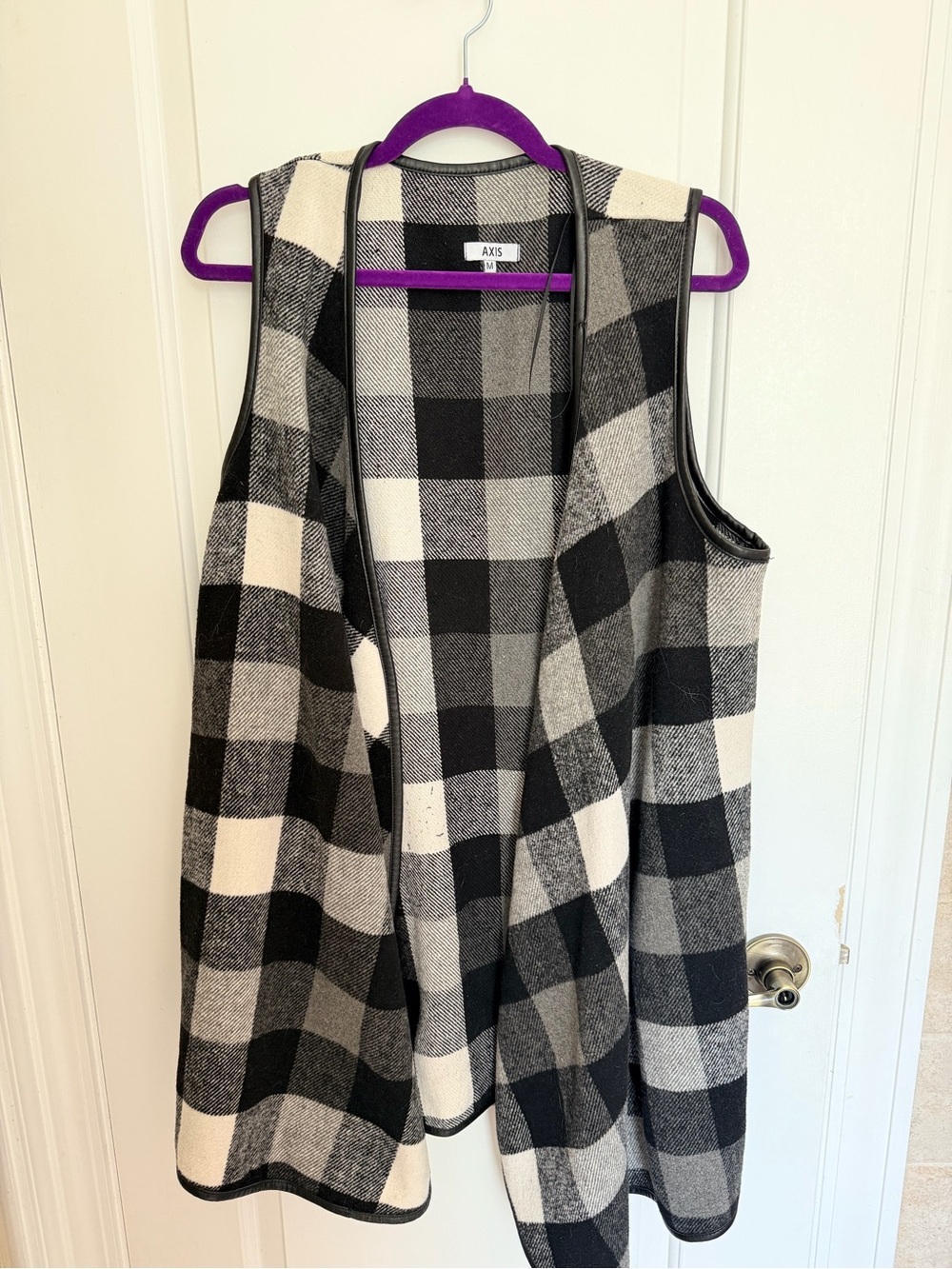 Axis plaid Black & White long vest